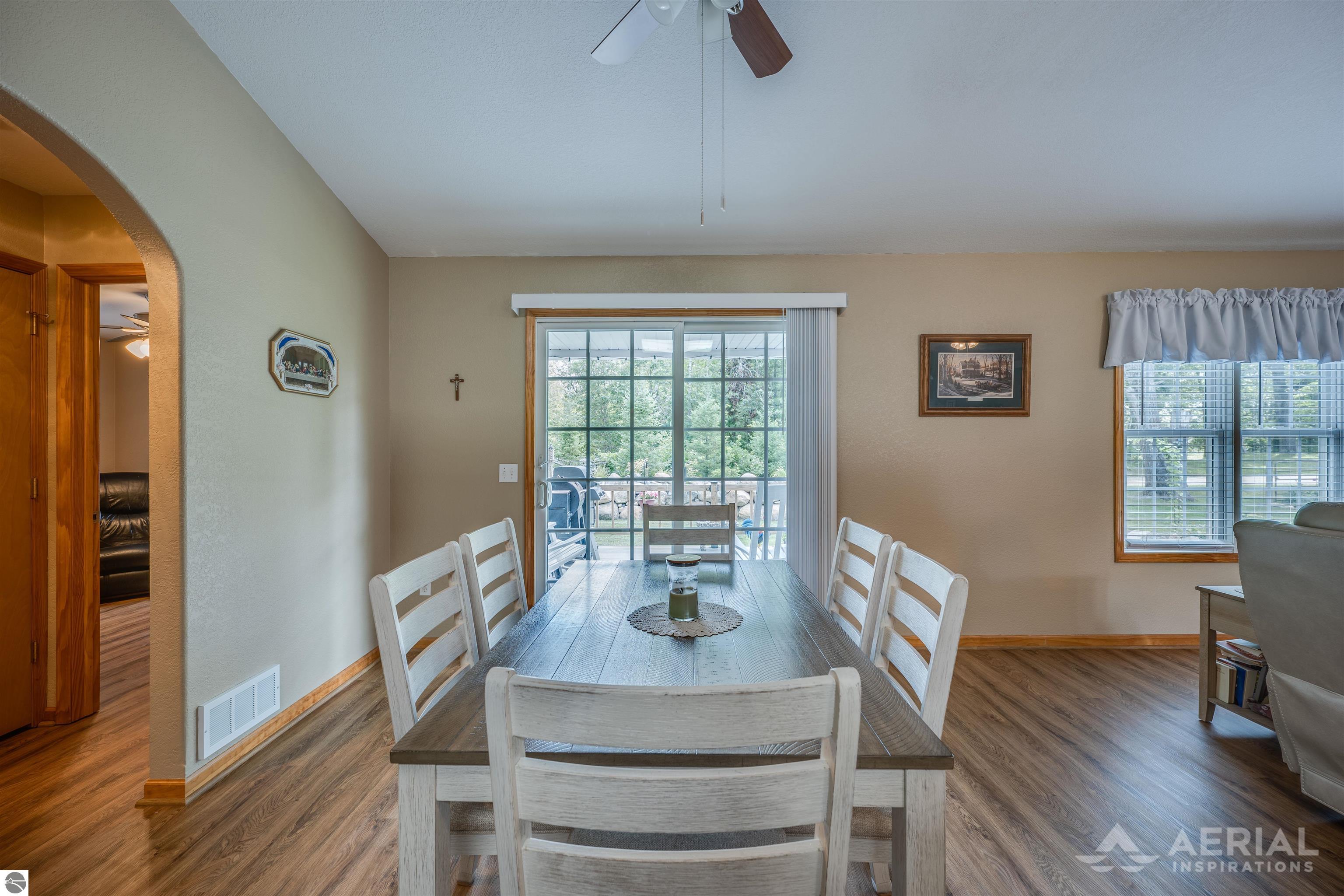 2811 Rifle River Trail