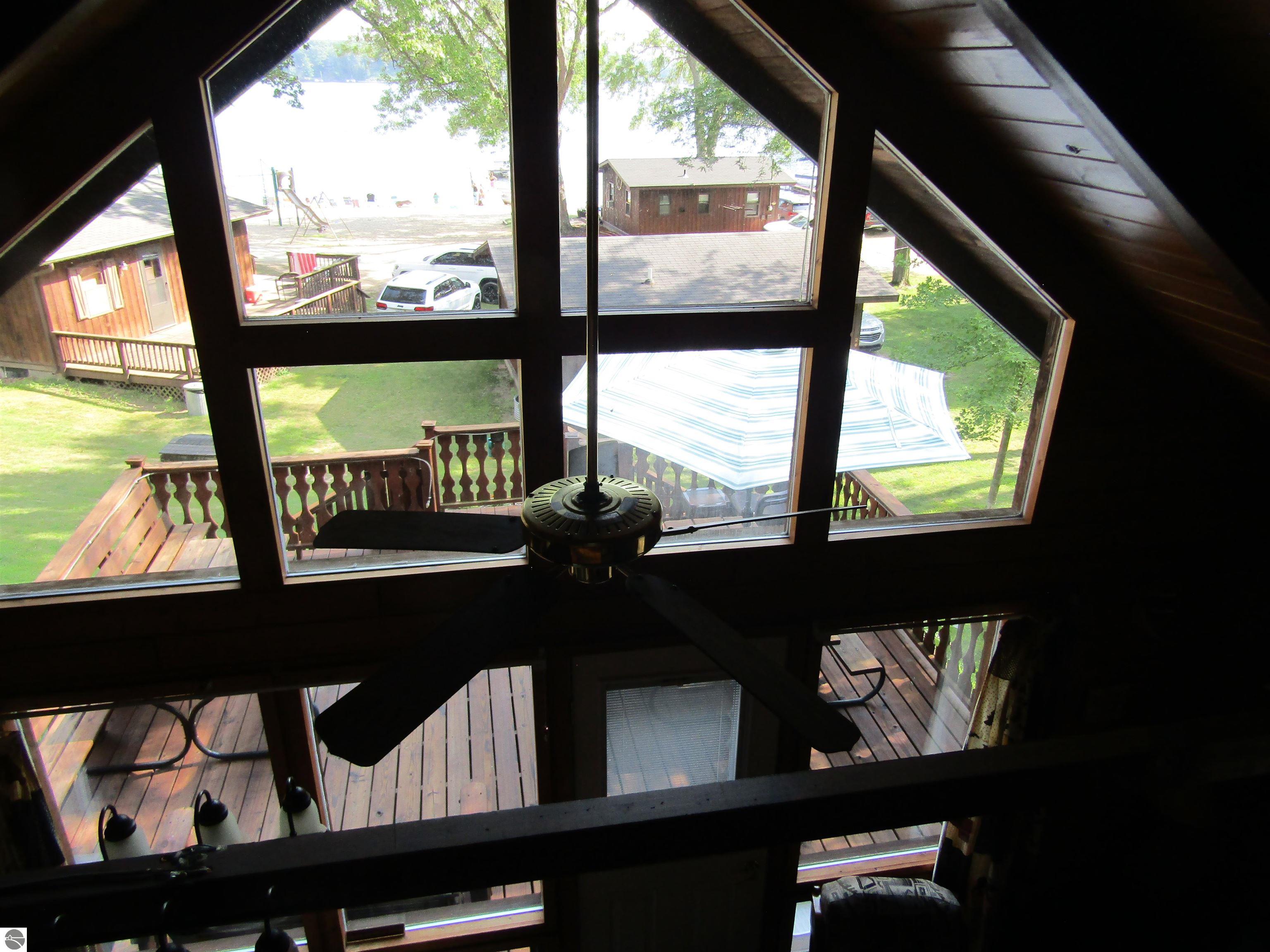 2082 N Ogemaw Trail