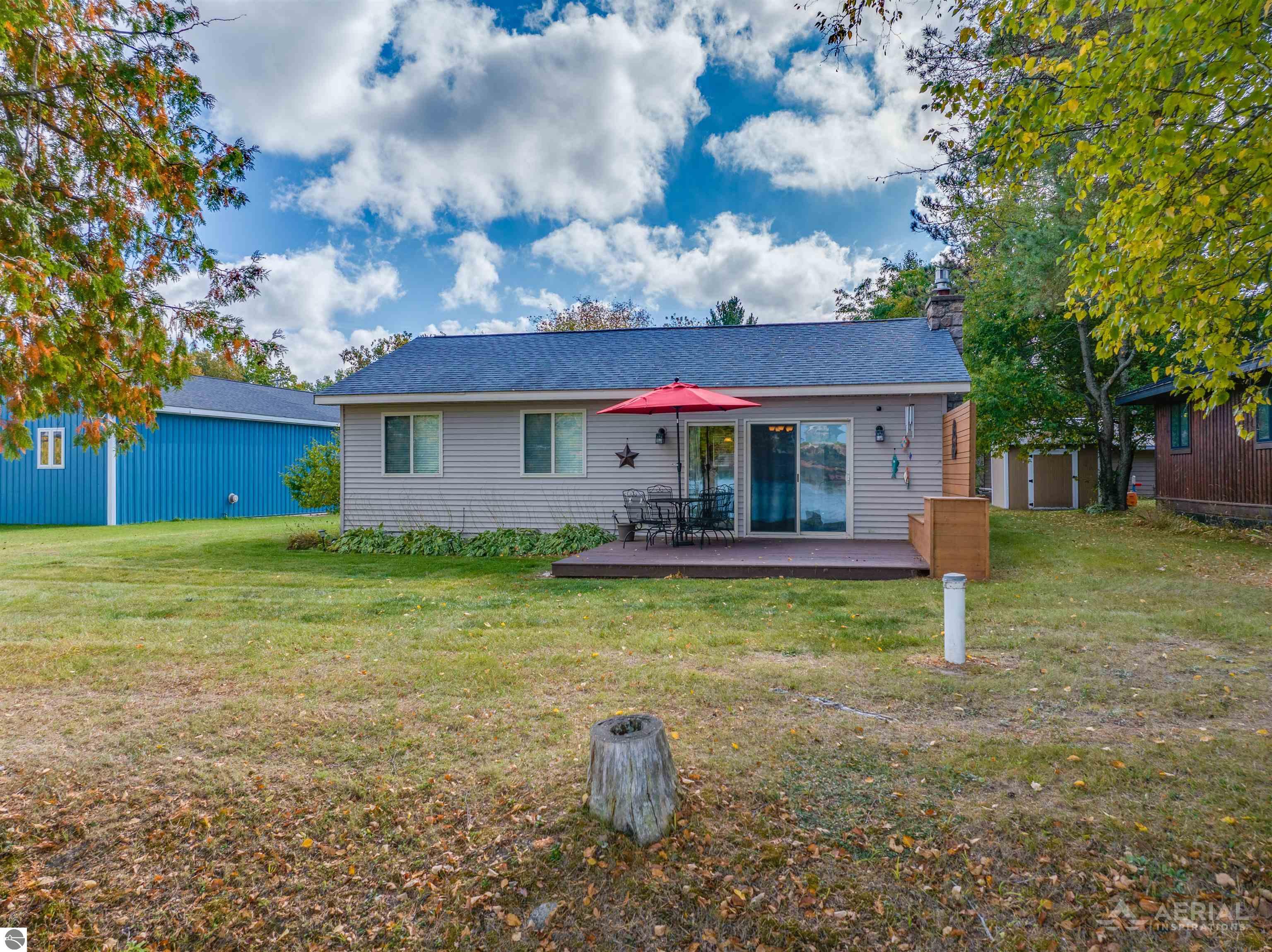 1024 W Lake Drive