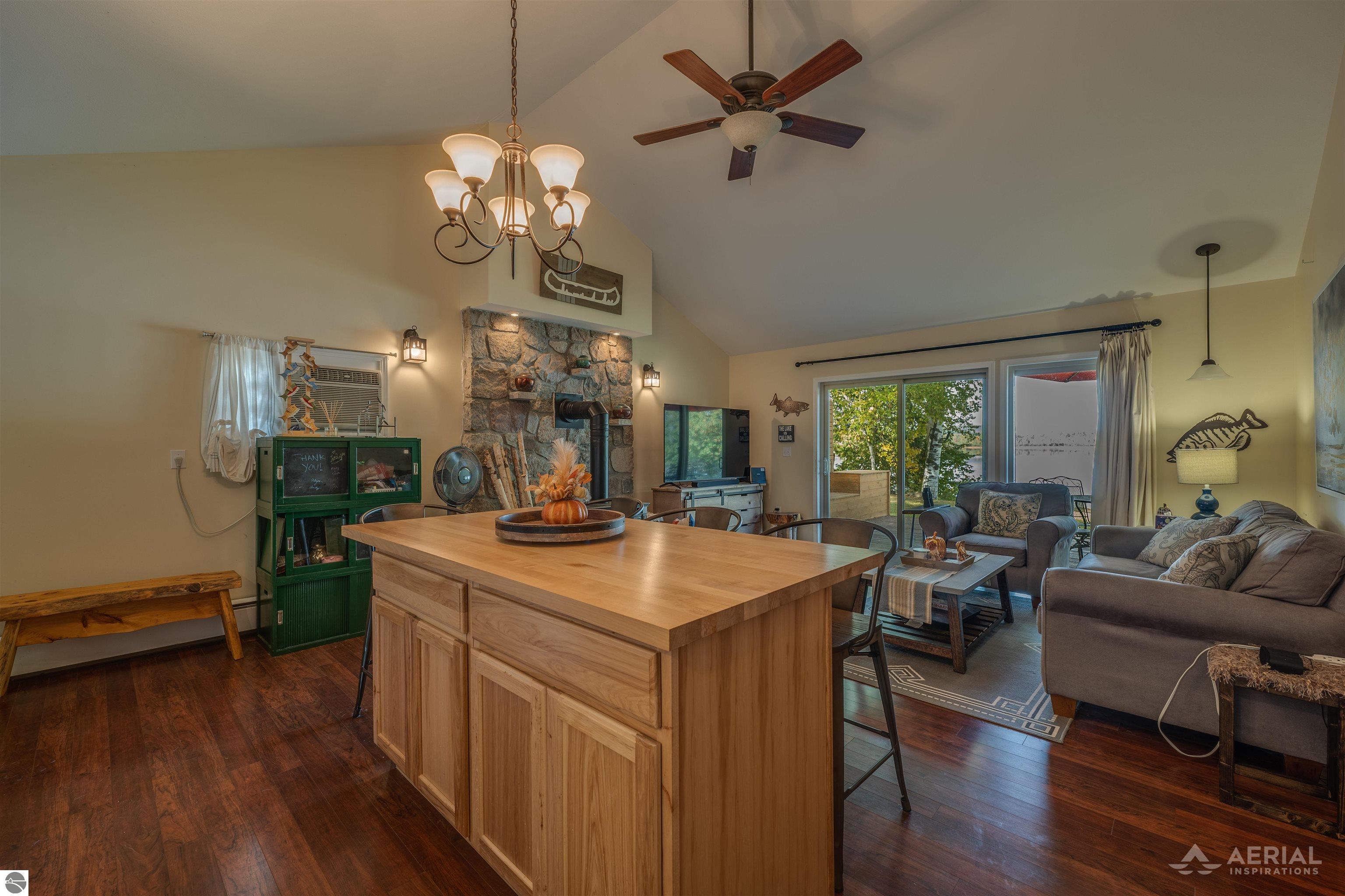 1024 W Lake Drive