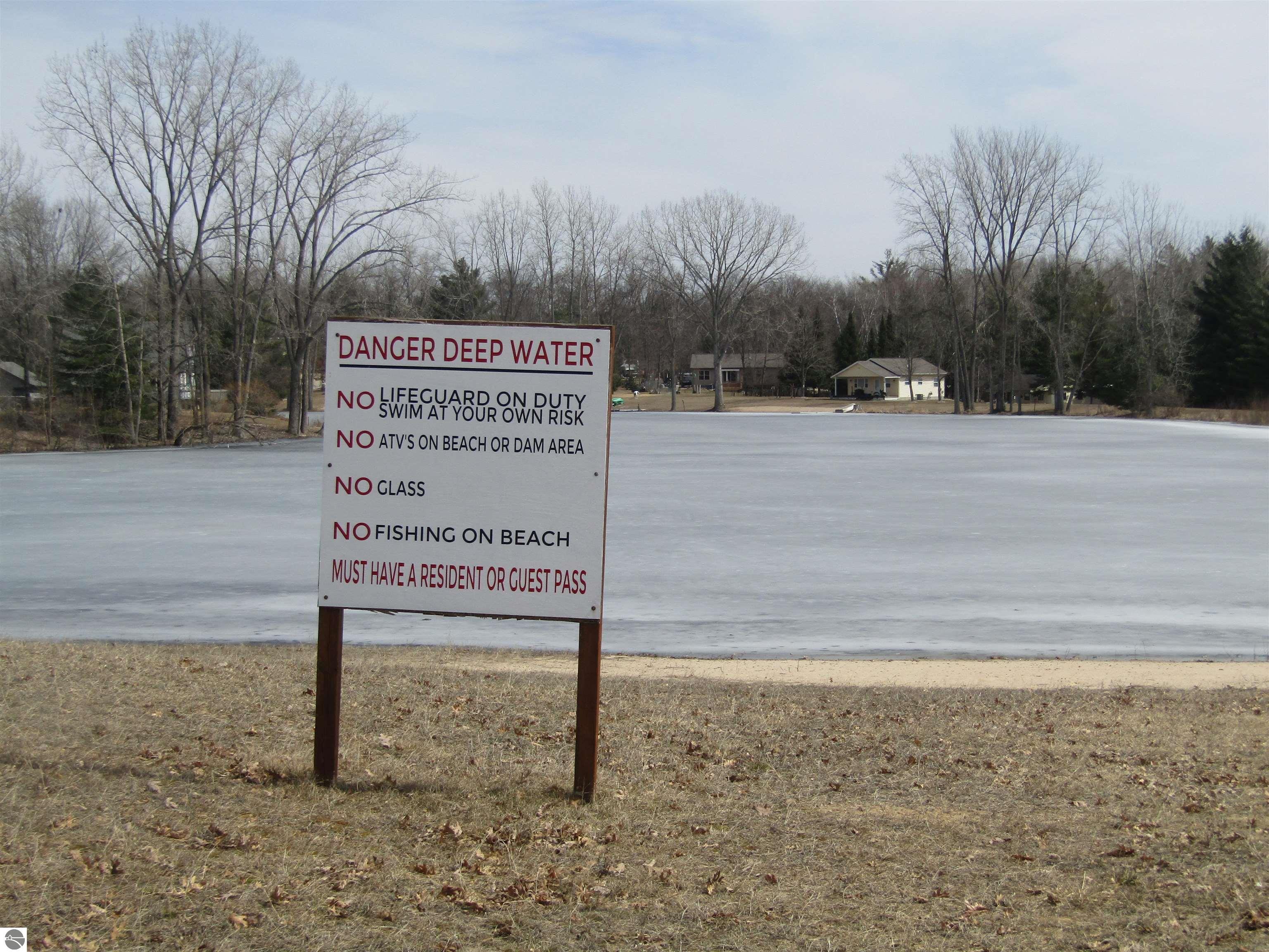 00_VL W Caribou Trail