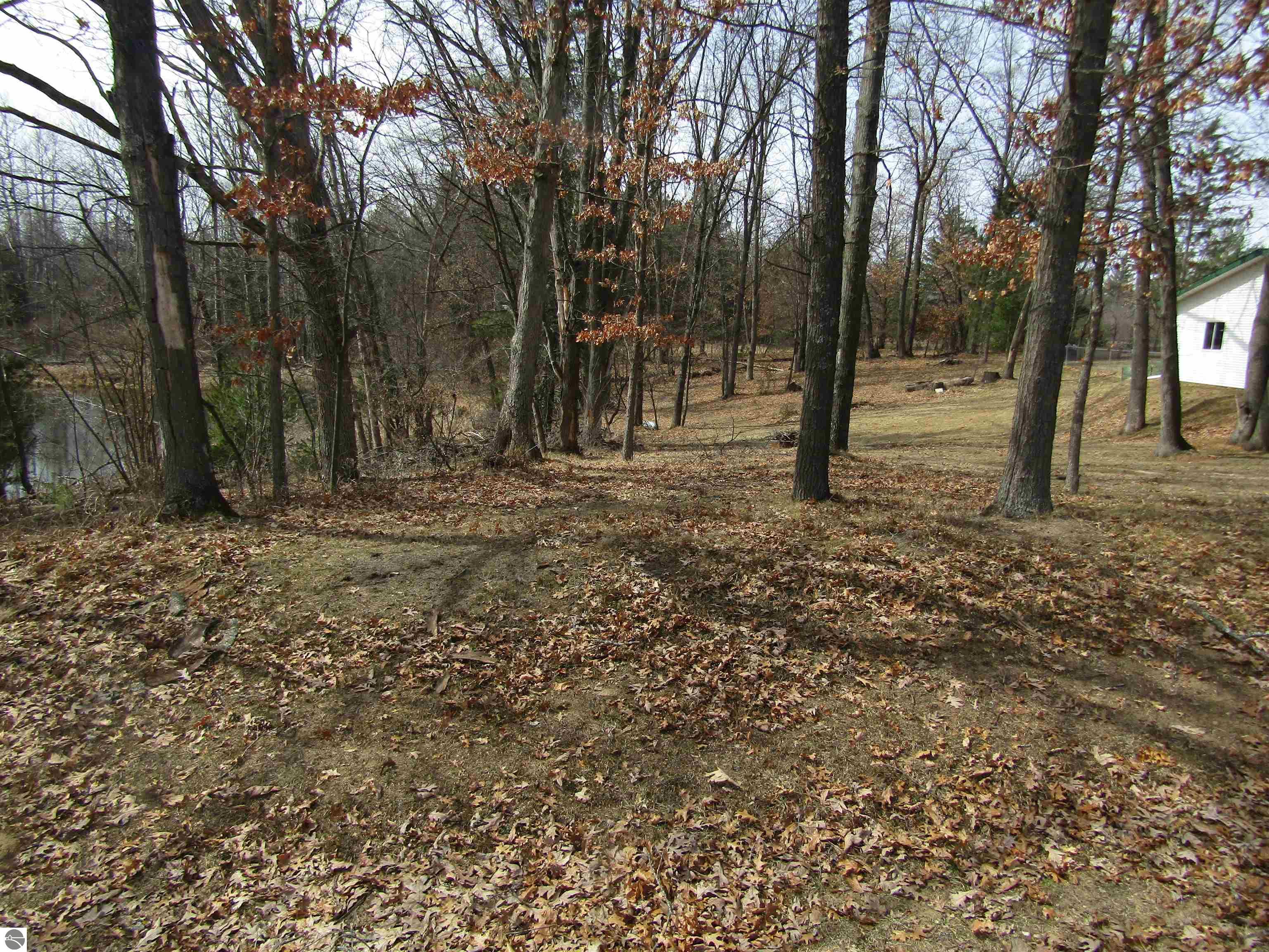 00_VL W Caribou Trail