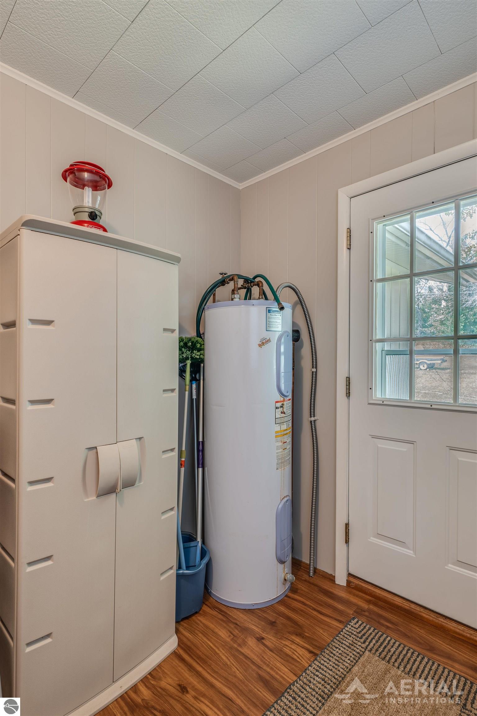1998 N Ogemaw Trail