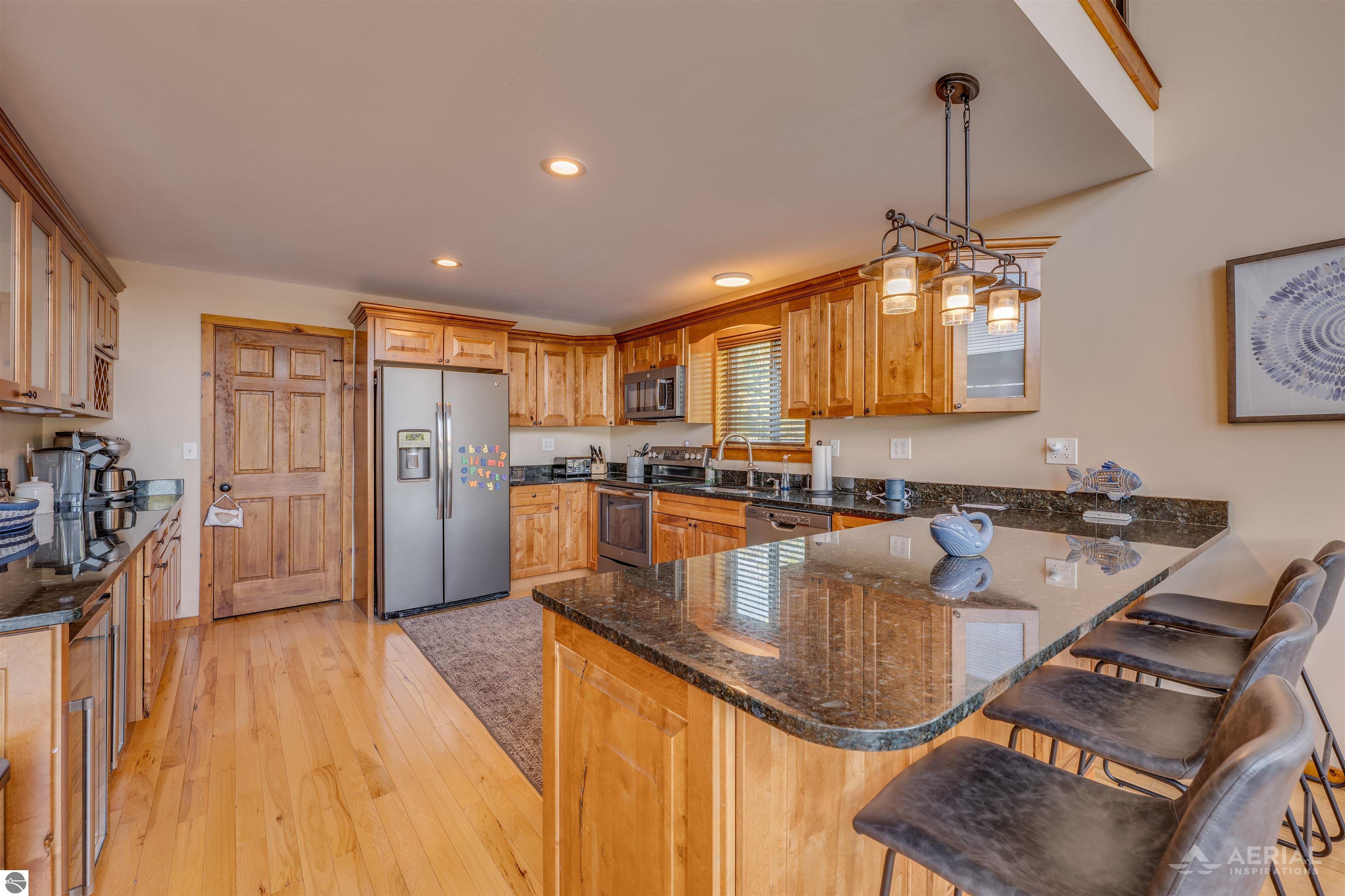 3319 S Ogemaw Trail