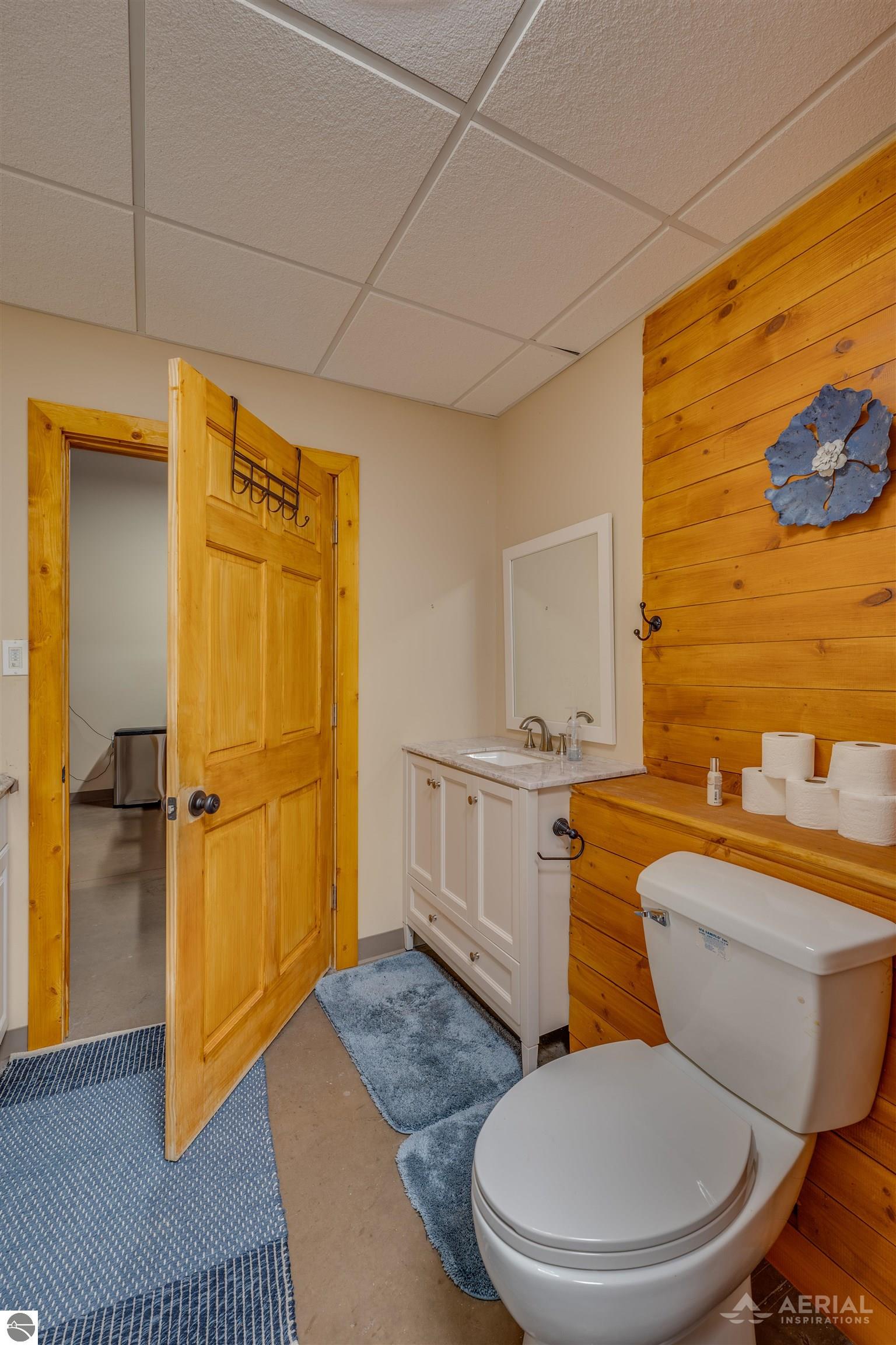 3319 S Ogemaw Trail