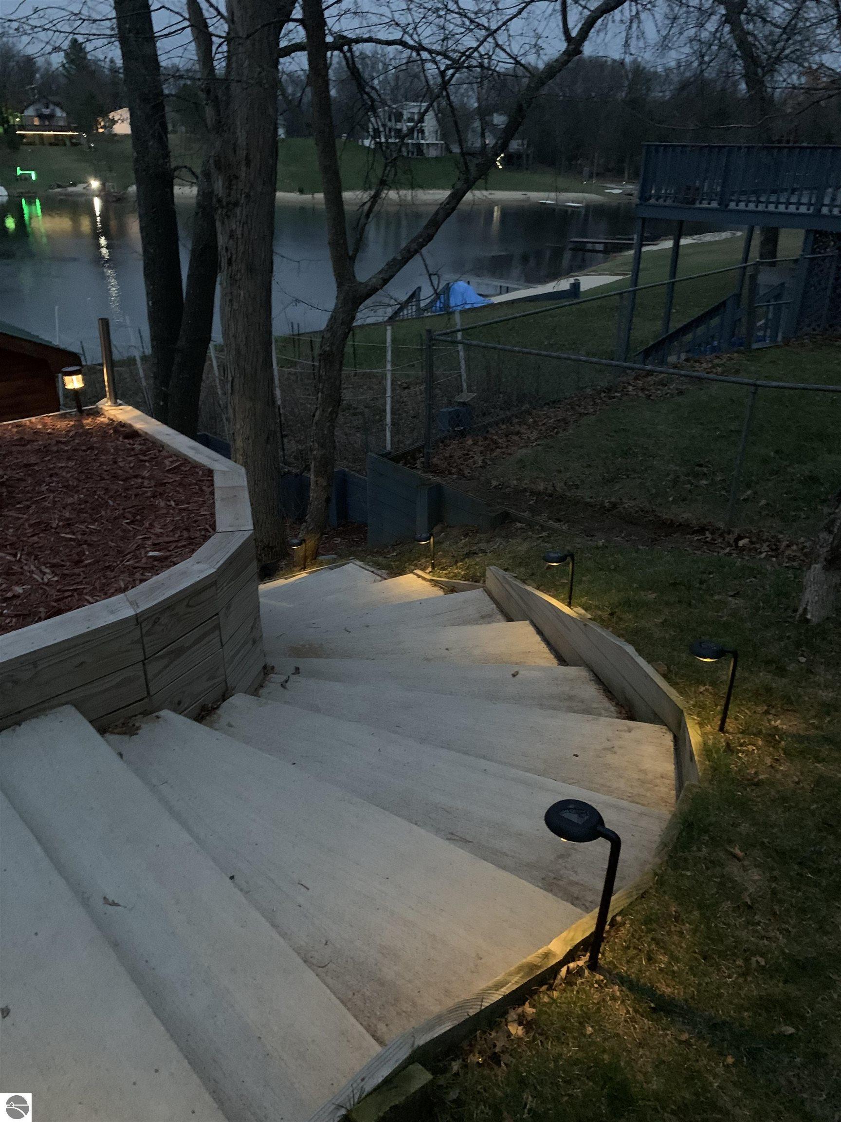 3319 S Ogemaw Trail