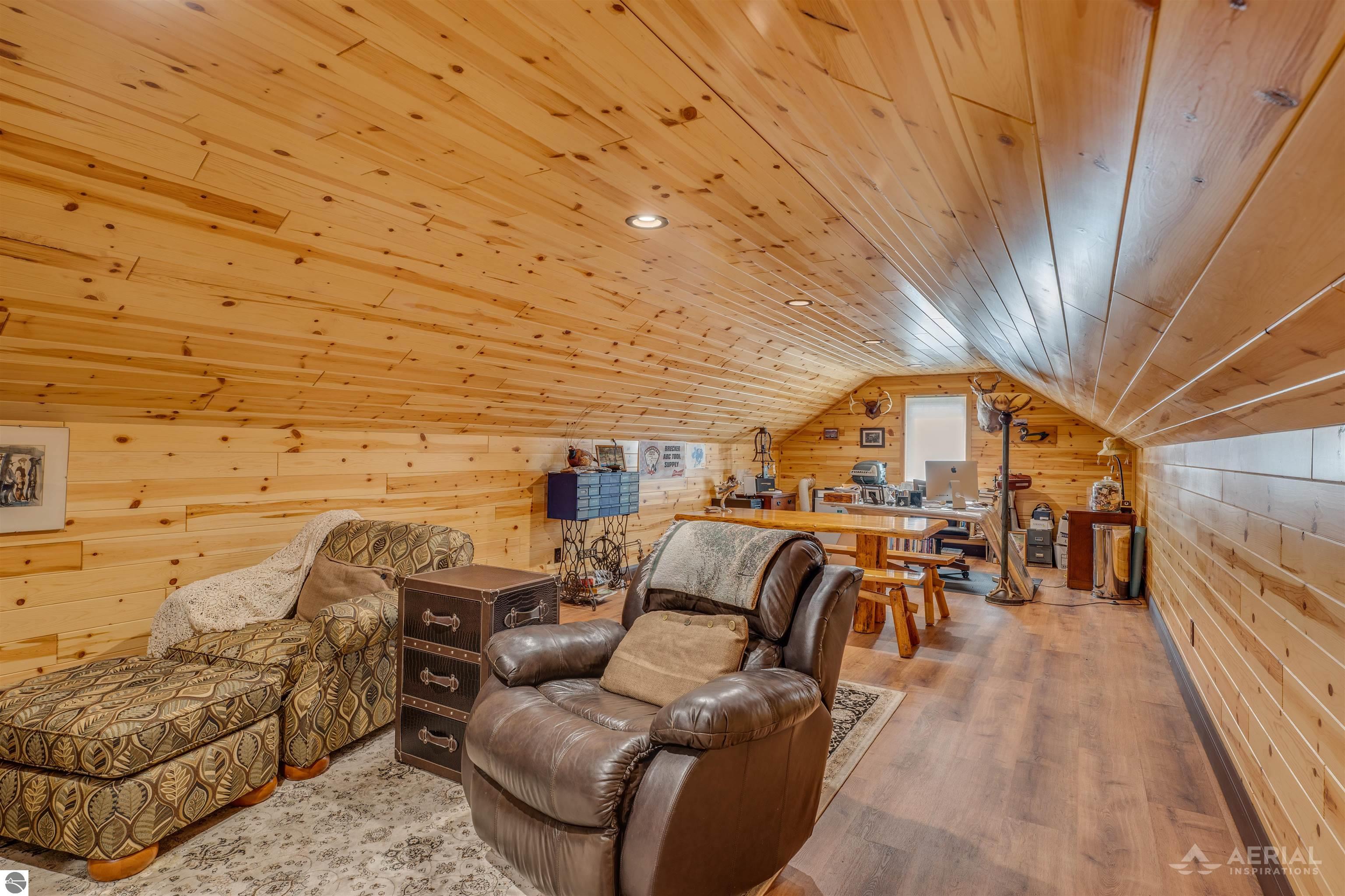 3083 Rifle River Trail