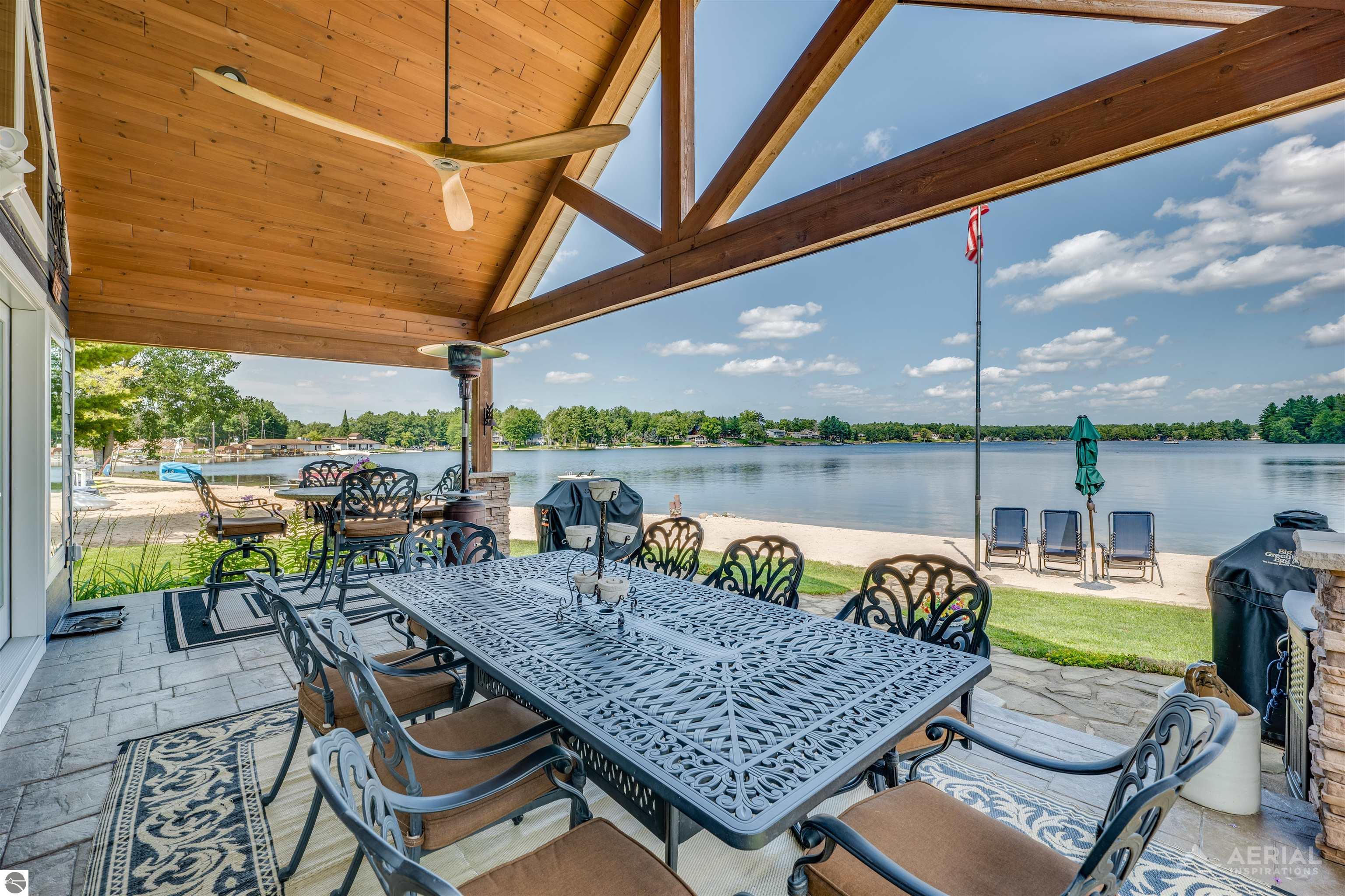 3083 Rifle River Trail