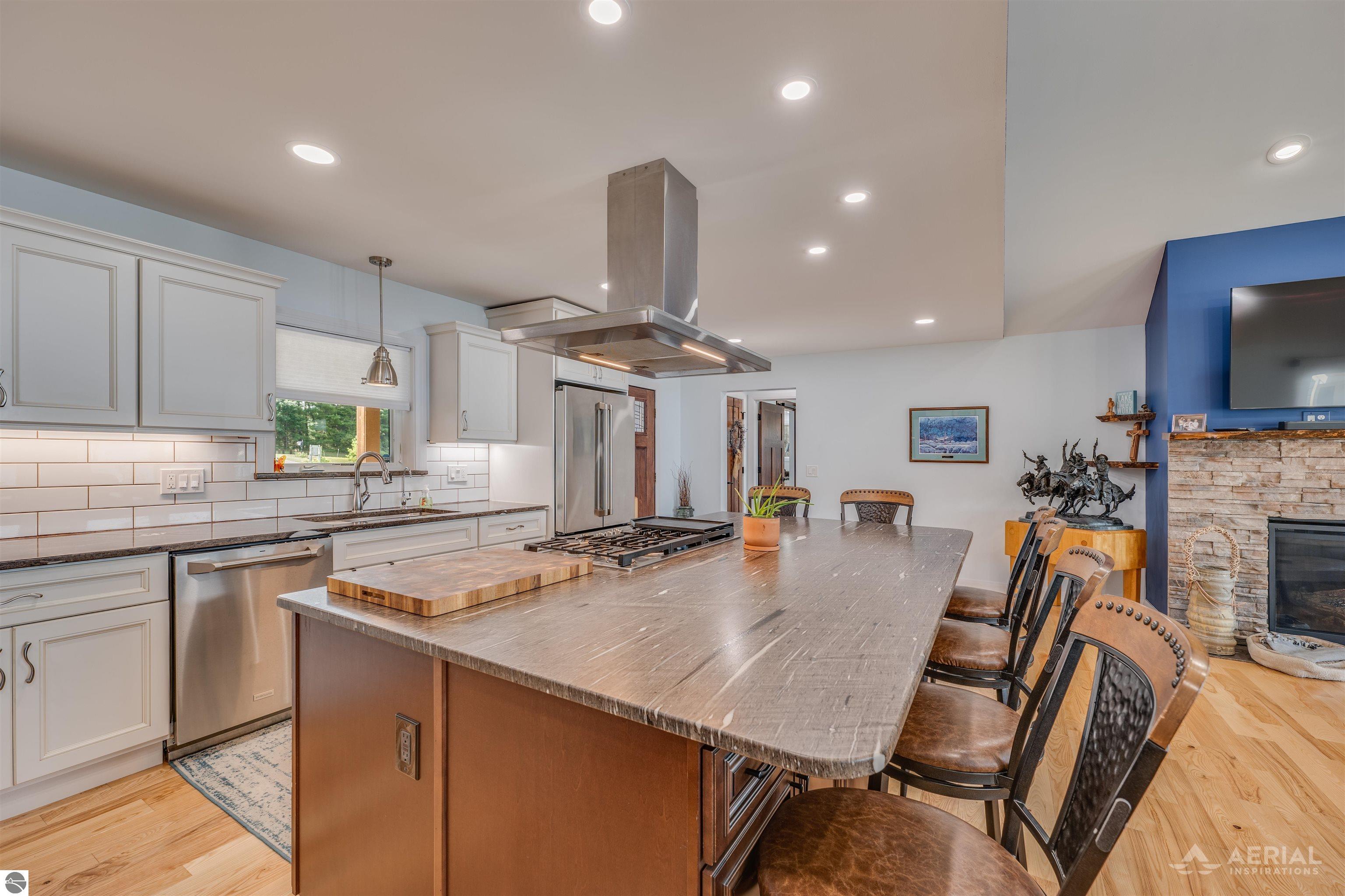 3083 Rifle River Trail