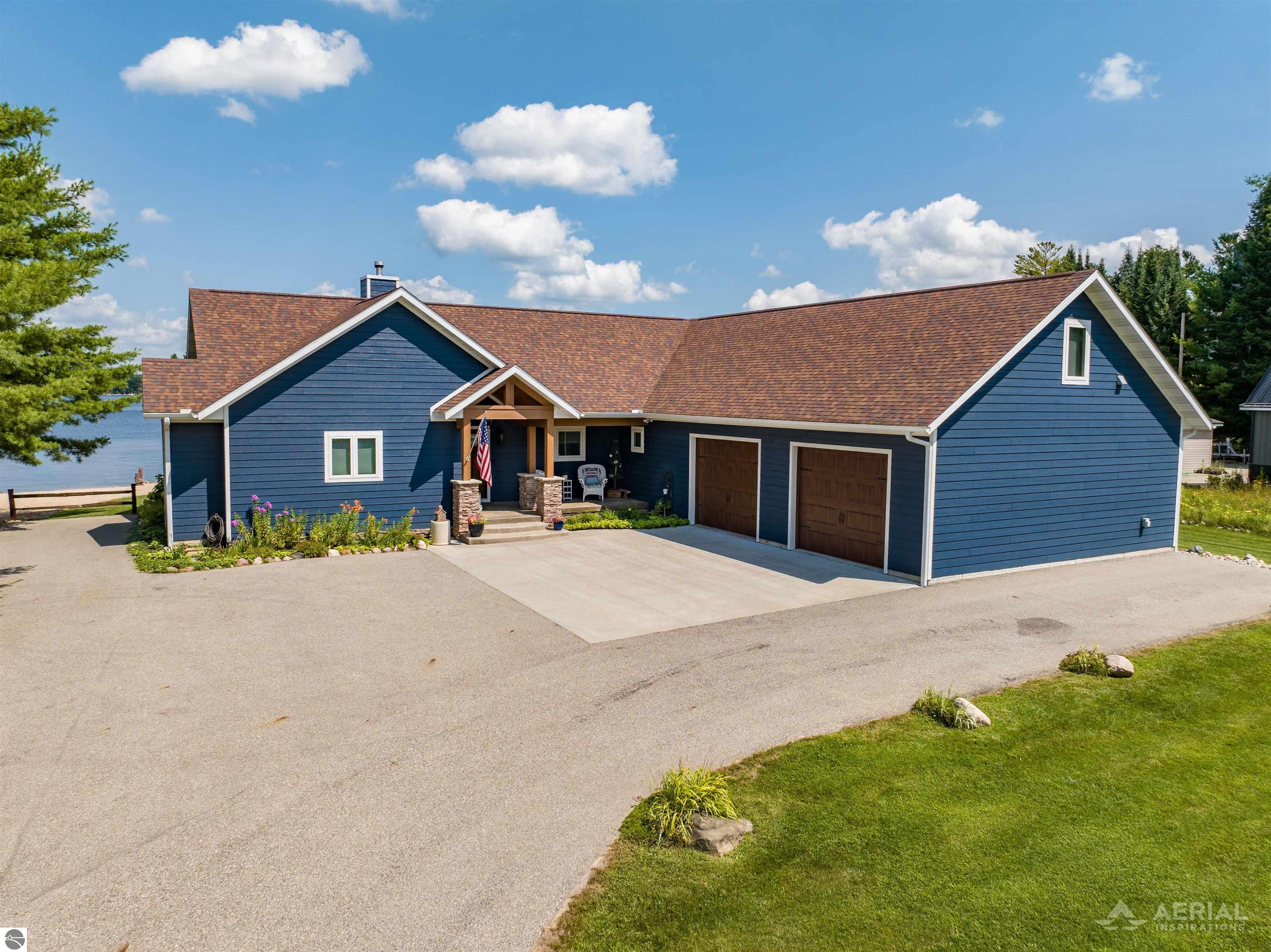3083 Rifle River Trail