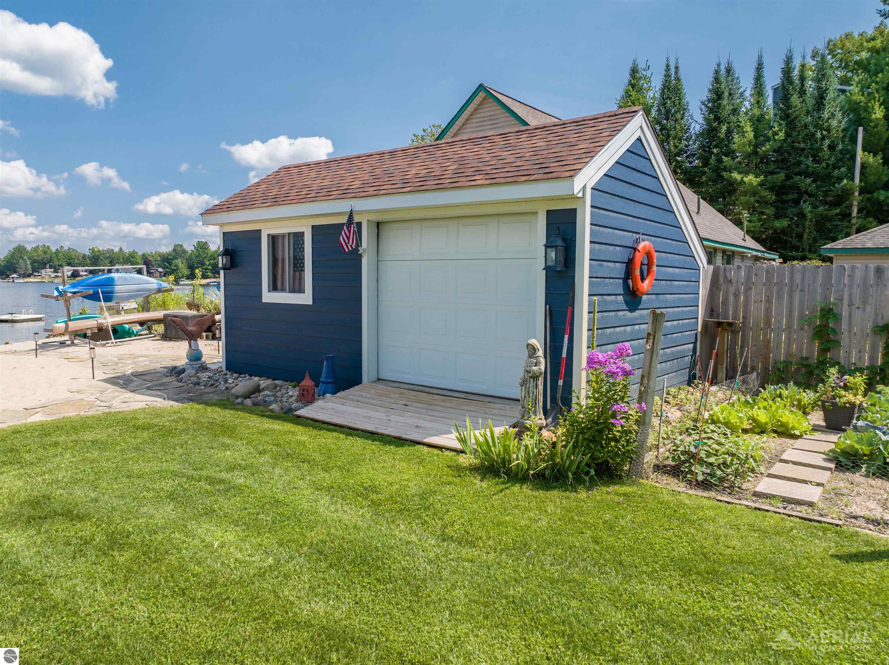 3083 Rifle River Trail
