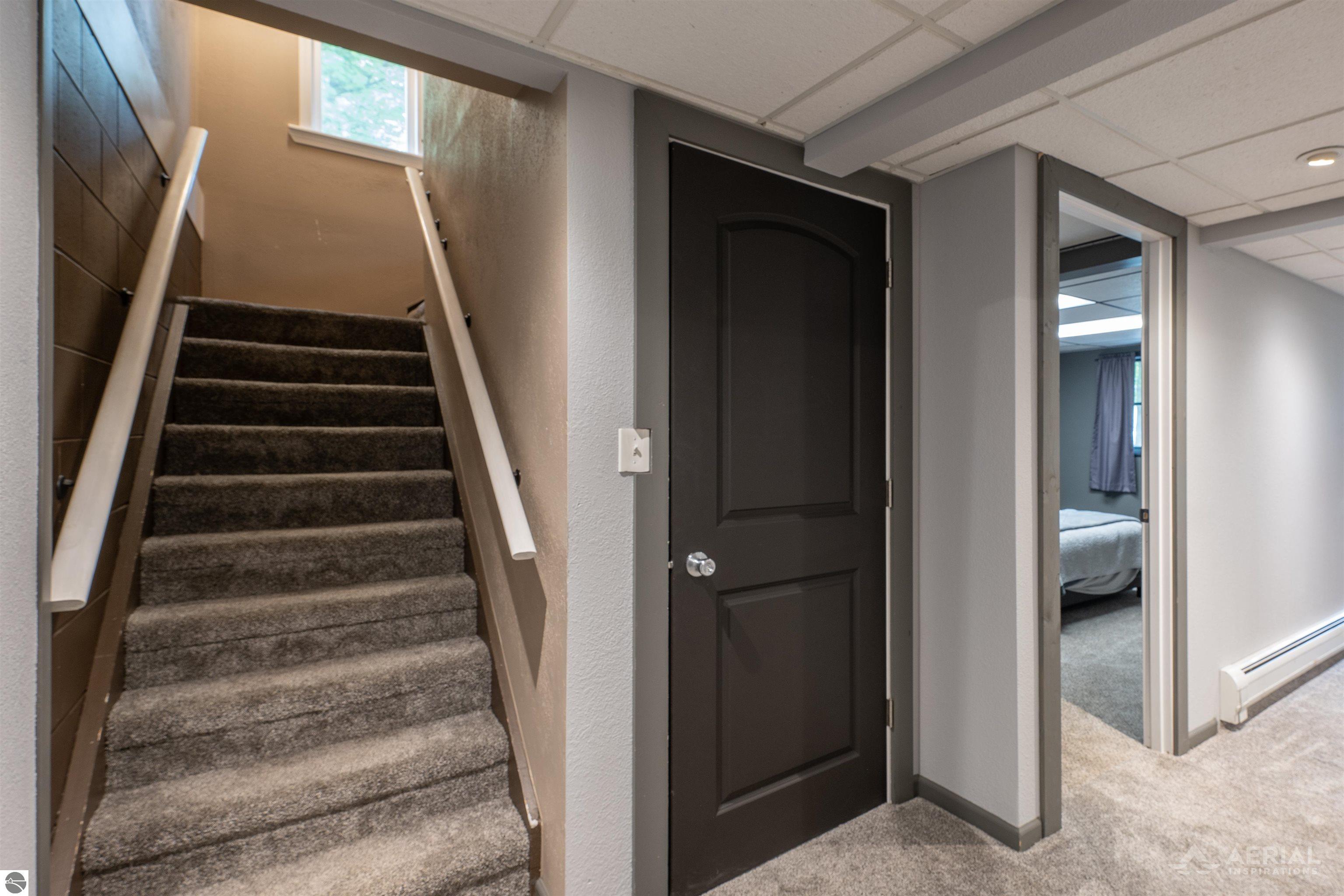 1741 N Ogemaw Trail