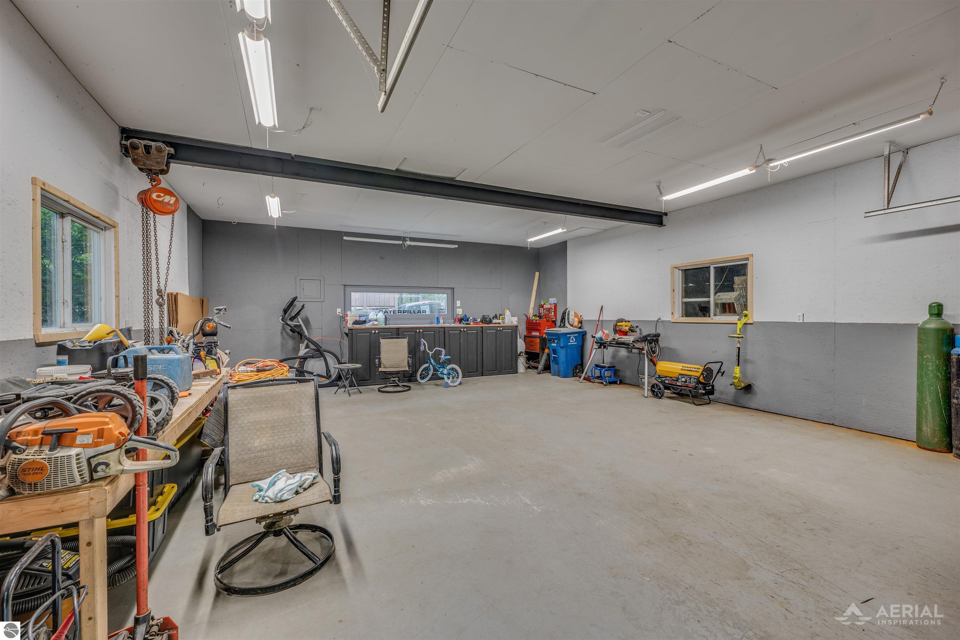 1741 N Ogemaw Trail