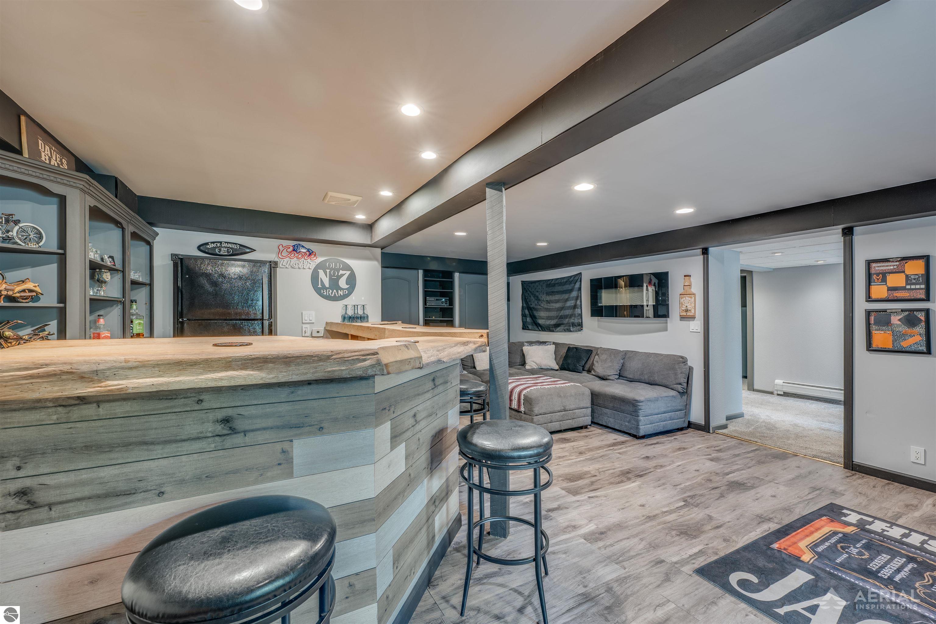 1741 N Ogemaw Trail