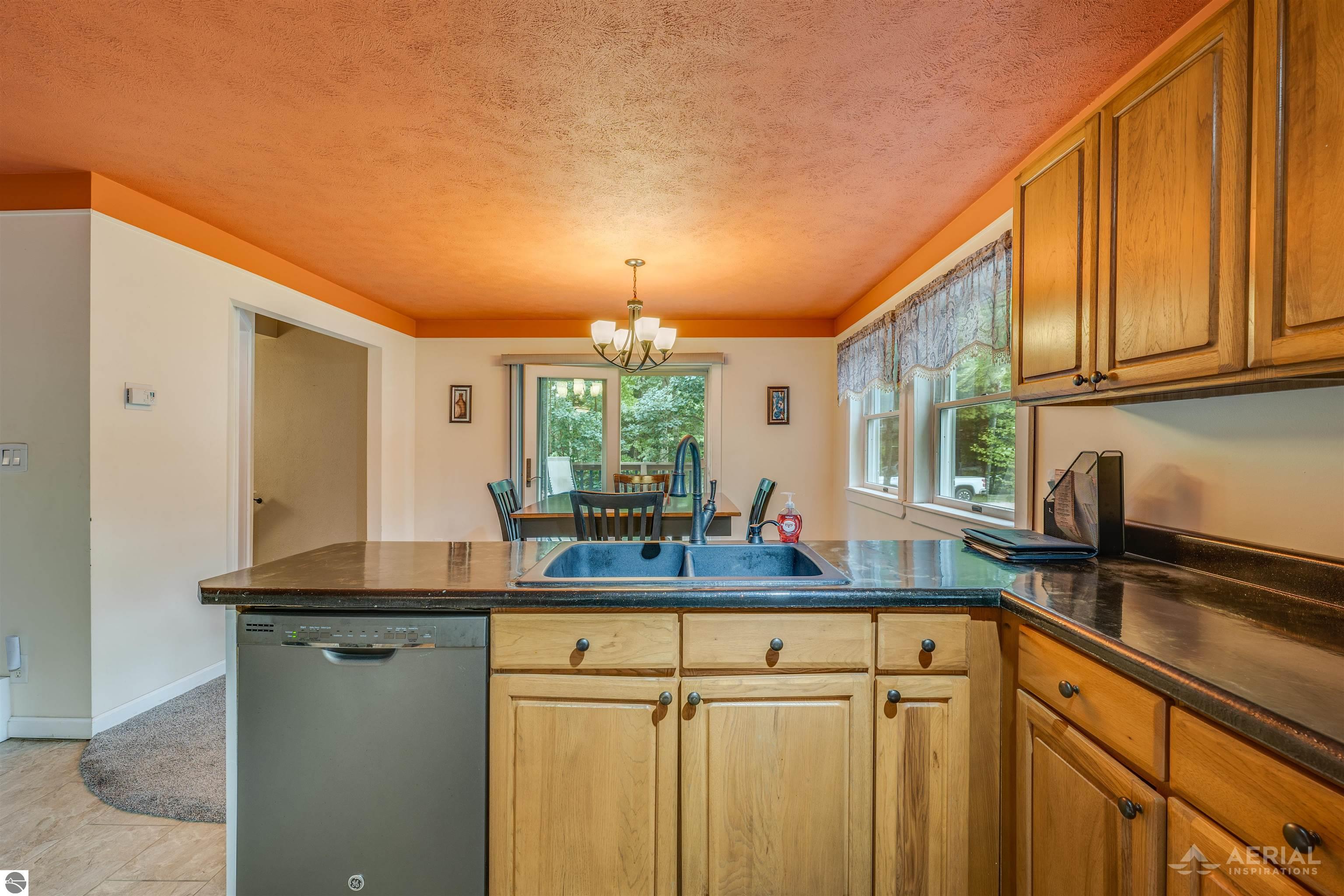 1741 N Ogemaw Trail