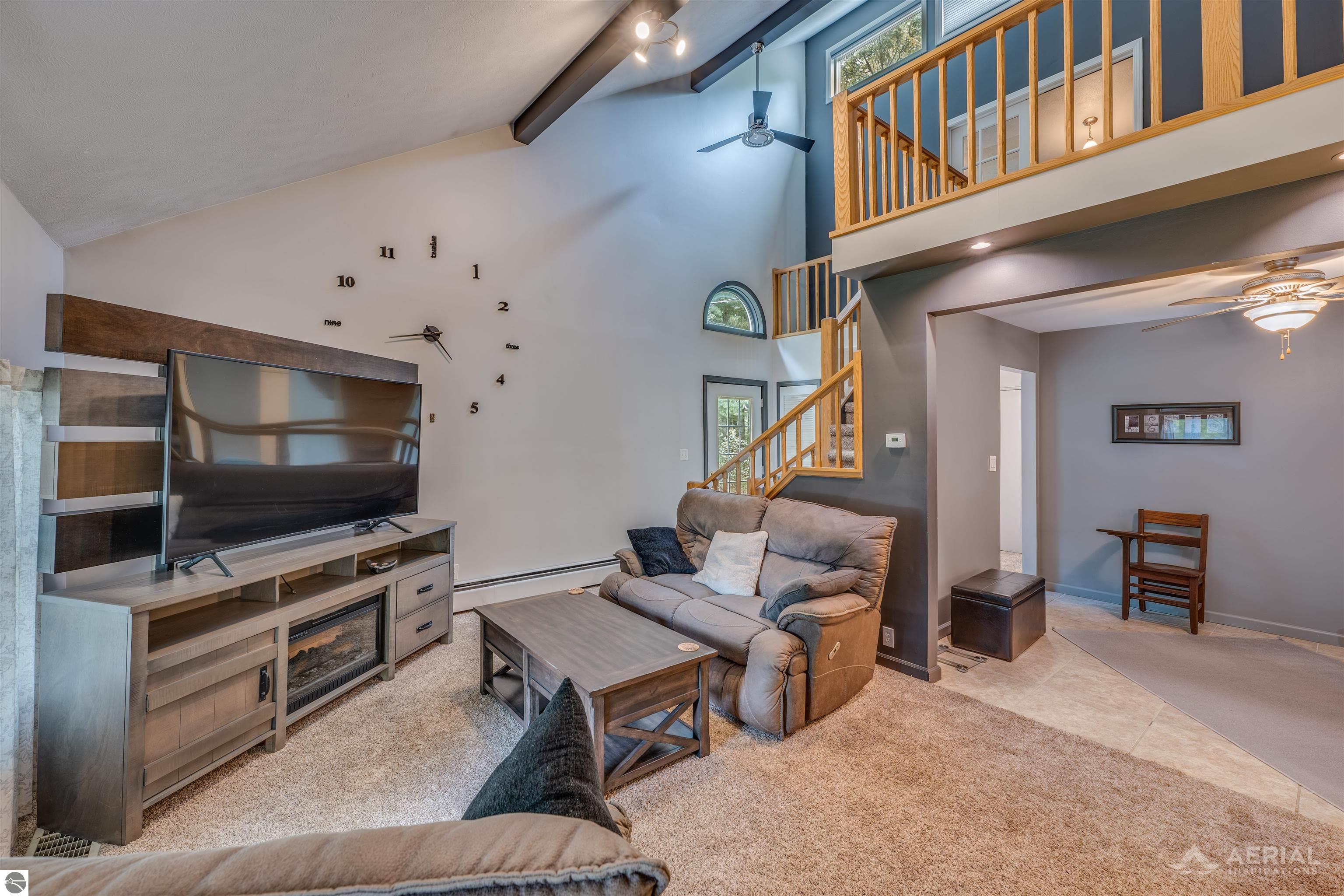 1741 N Ogemaw Trail