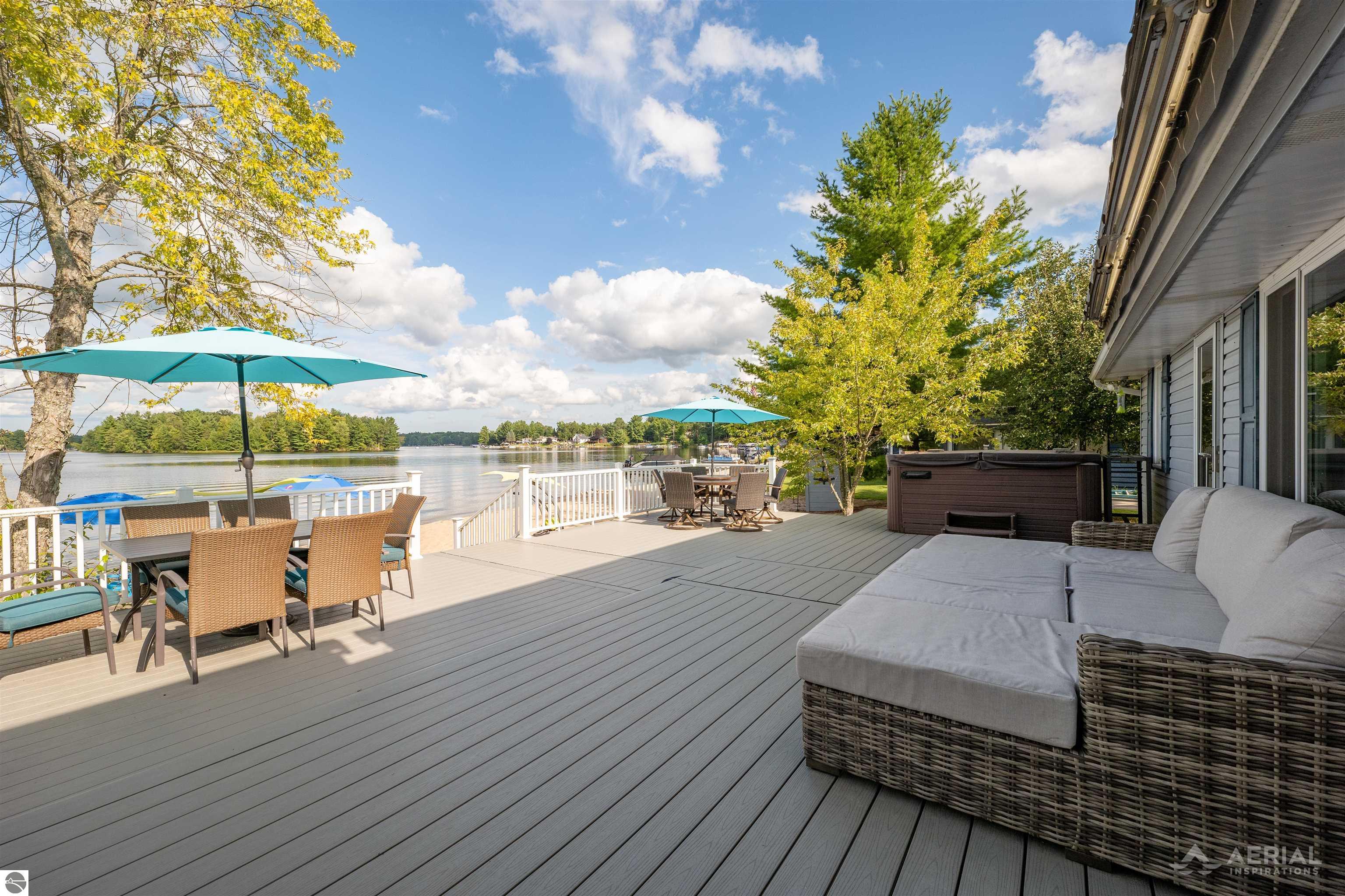 3075 Rifle River Trail