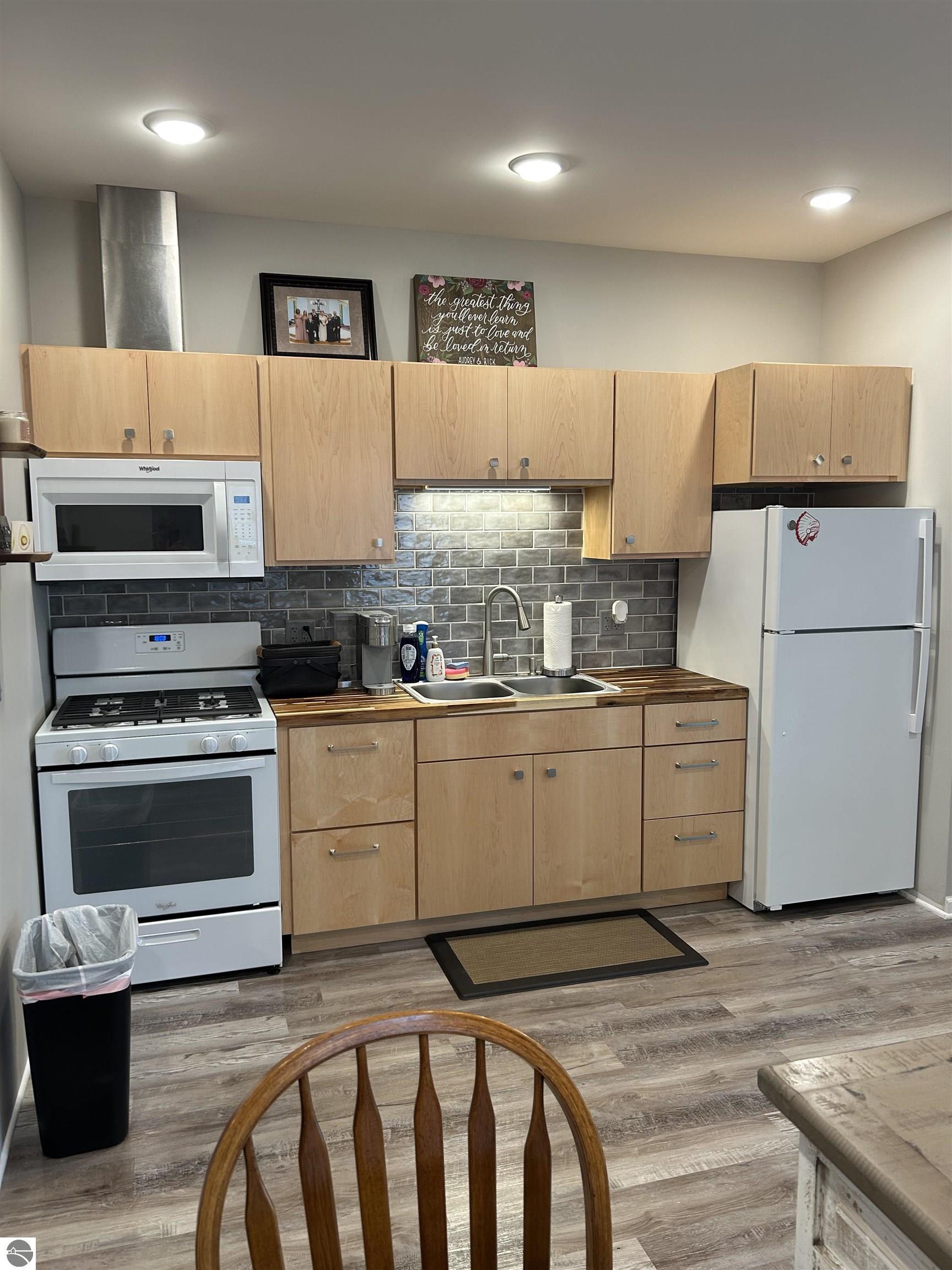 3168 N Ogemaw Trail