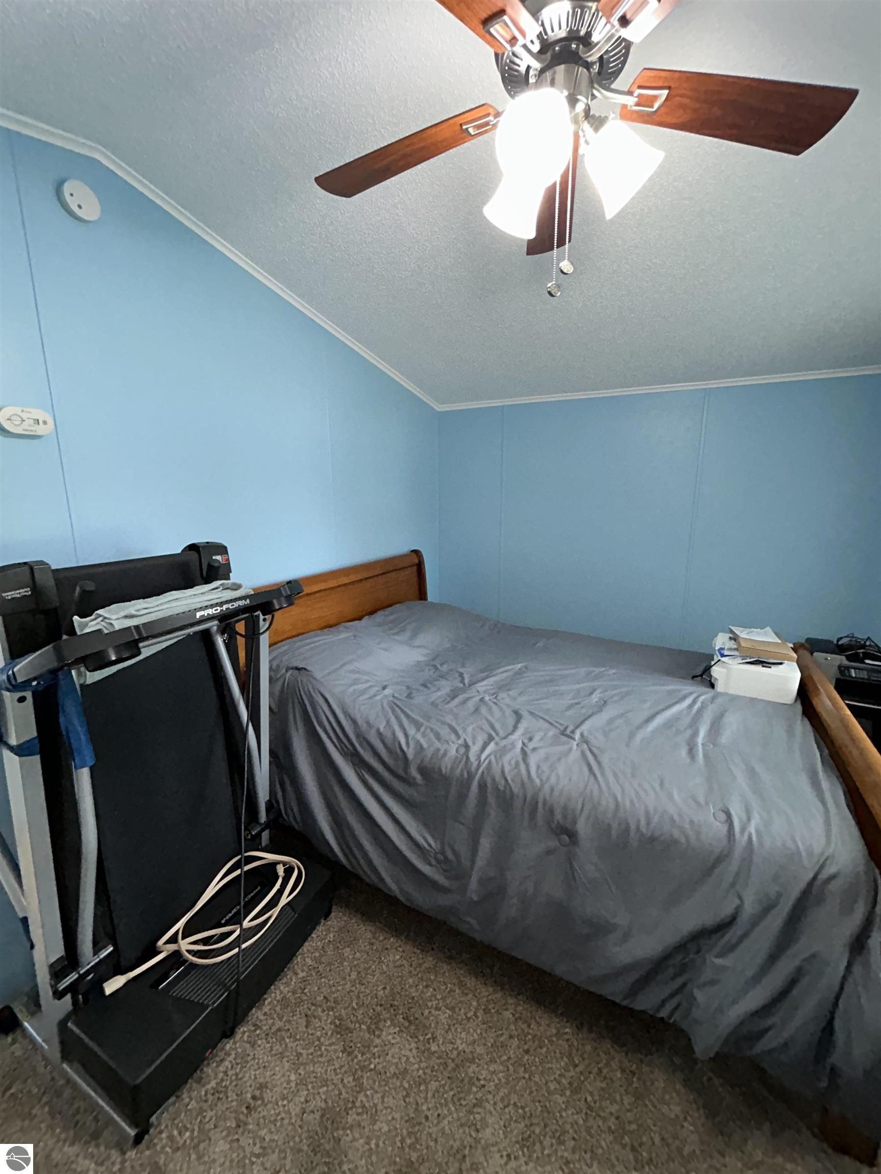 3287 Comanche Trail