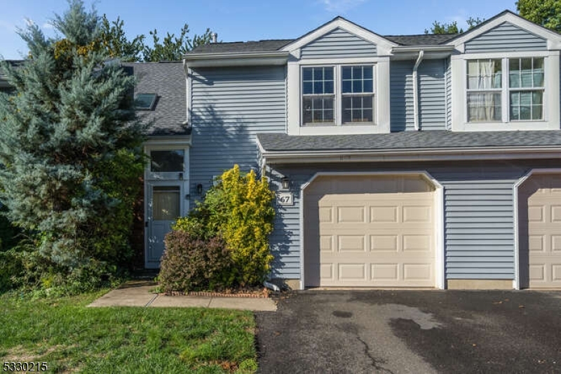 67 Avebury Pl