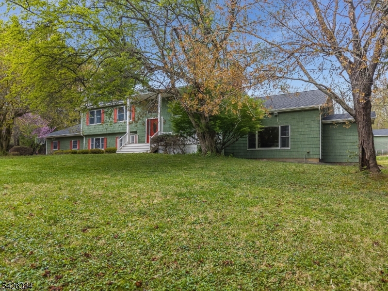 46 Sutton Rd