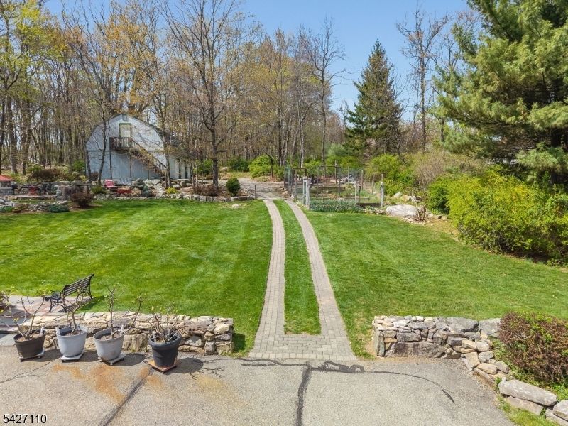 44 Big Spring Rd