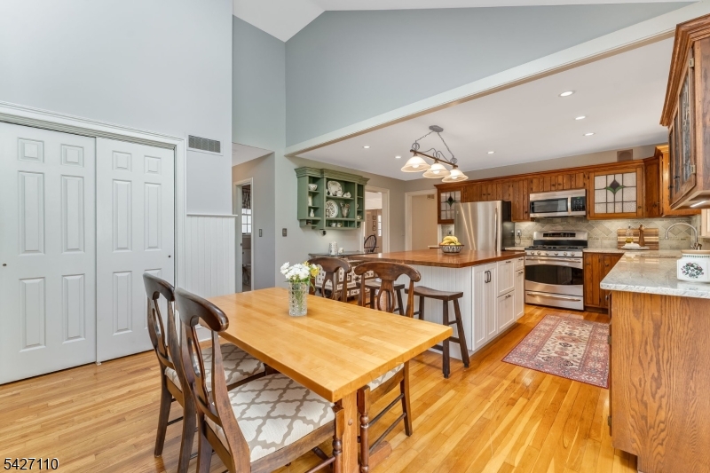 44 Big Spring Rd