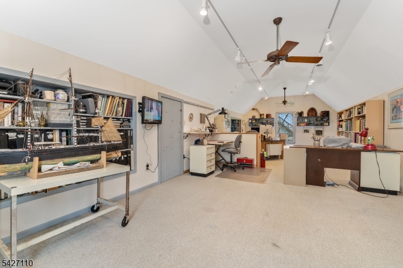 44 Big Spring Rd