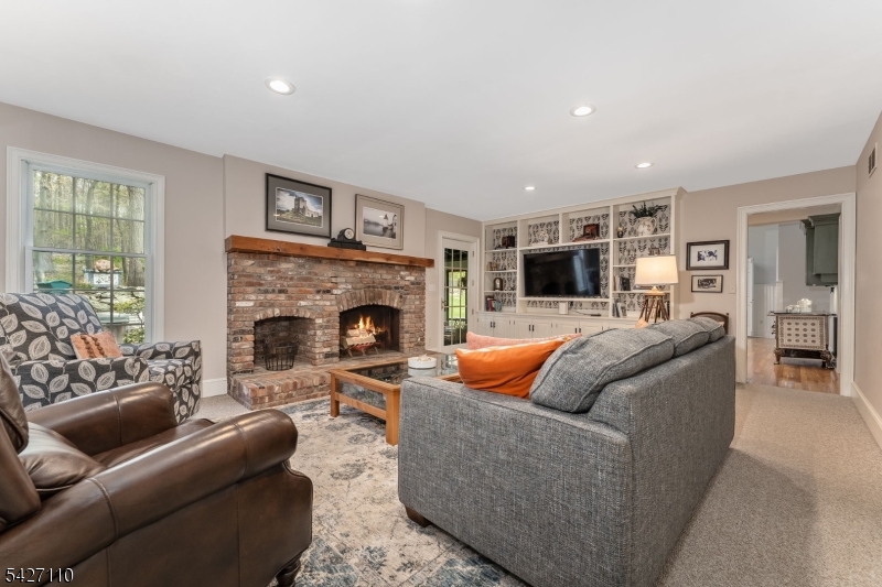 44 Big Spring Rd