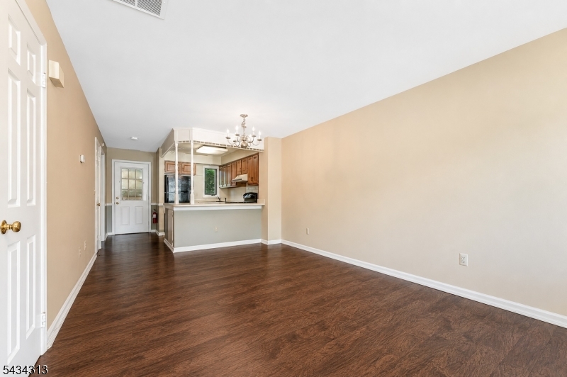 13 Augusta Dr