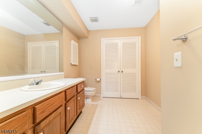 13 Augusta Dr