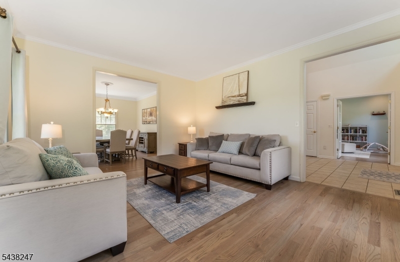 2 General Morgan Ln