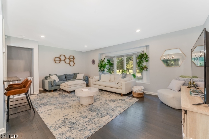 356 S Branch Rd