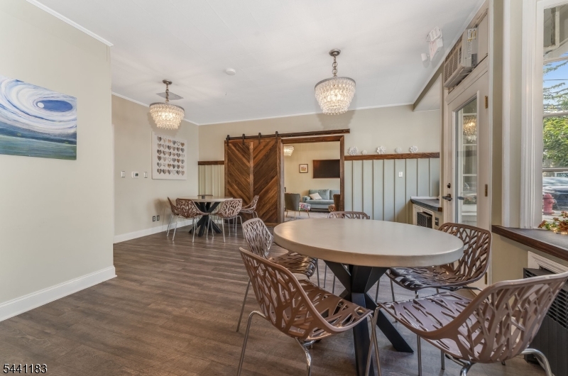 8 Leigh St