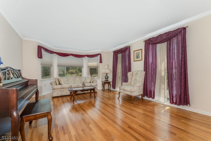 8 Kilmer Dr