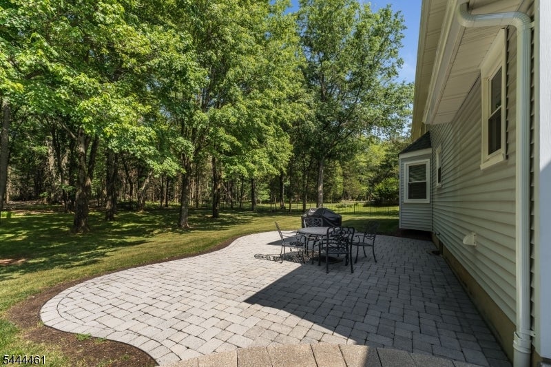 8 Kilmer Dr