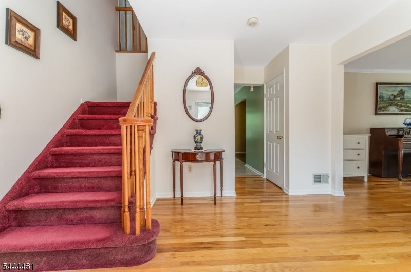 8 Kilmer Dr