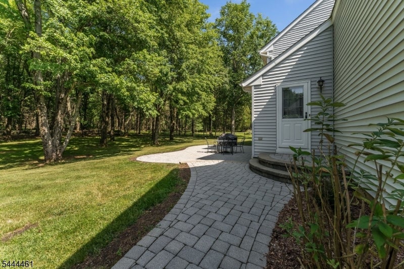 8 Kilmer Dr