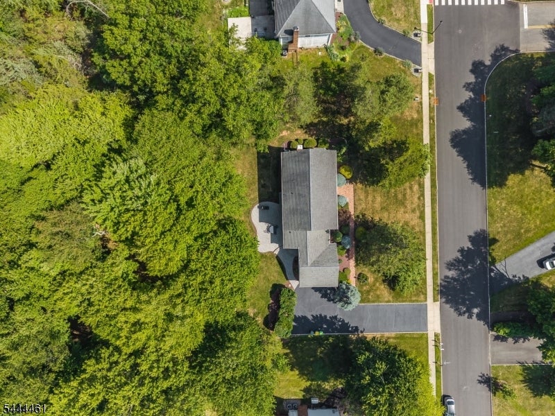 8 Kilmer Dr