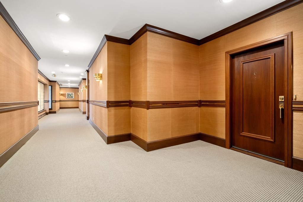206 Allandale Rd # 2C