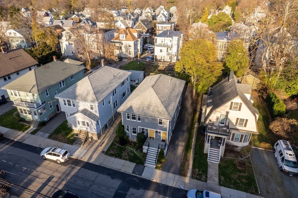 39 Hewlett St # 1