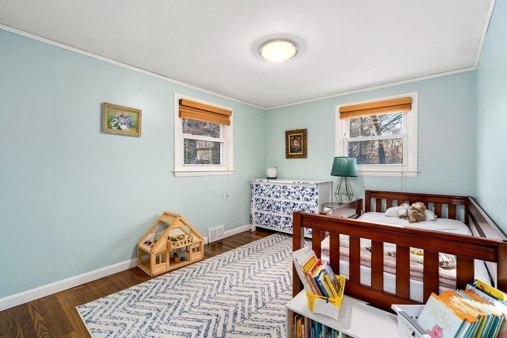 84 Riverview Cir