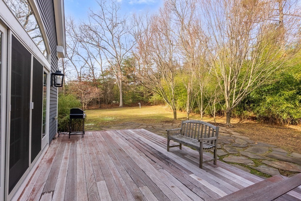 80 Lincoln Ln