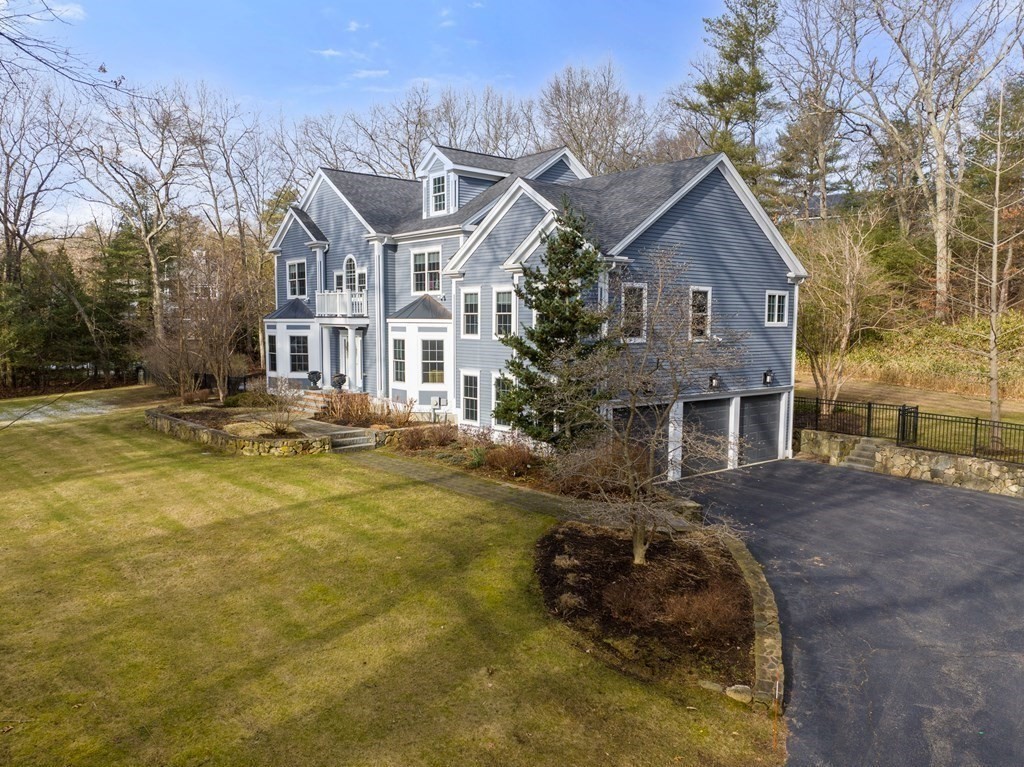 80 Lincoln Ln