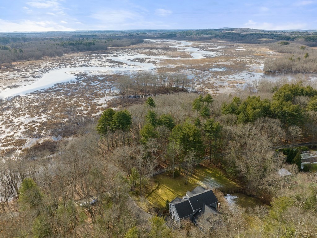 80 Lincoln Ln