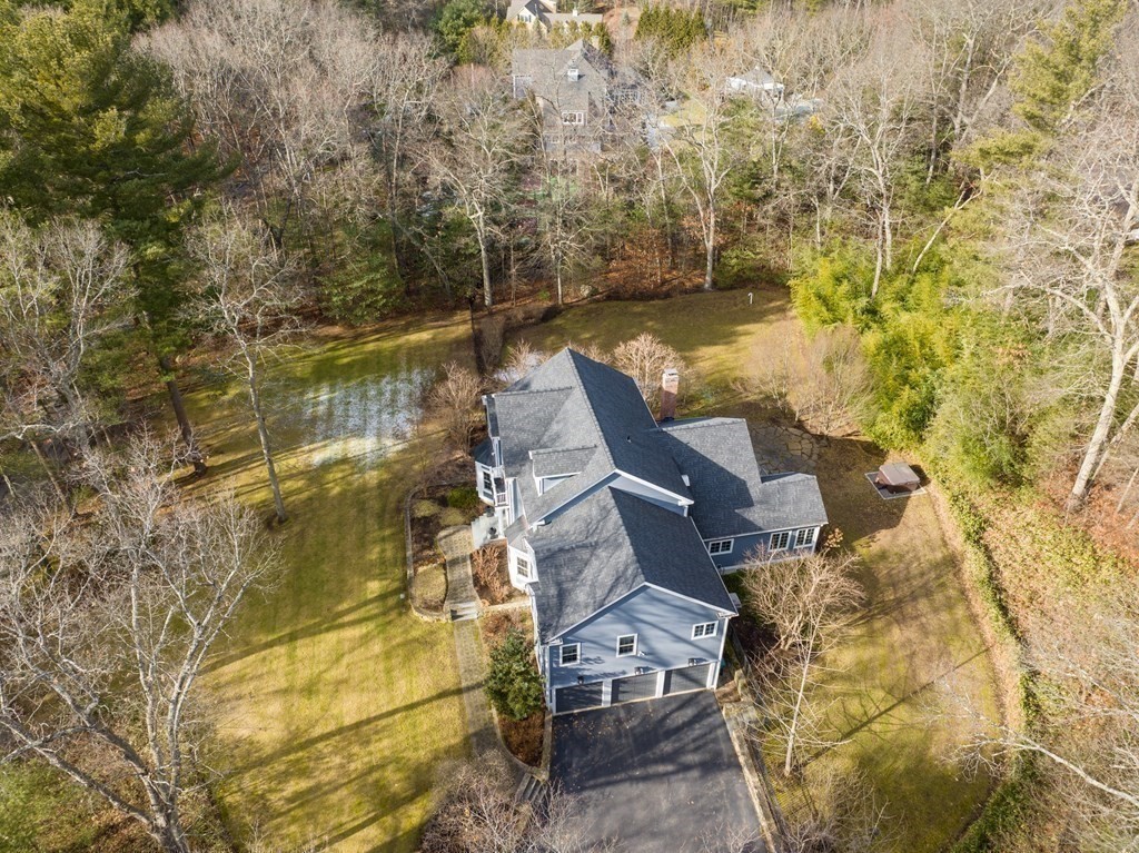 80 Lincoln Ln
