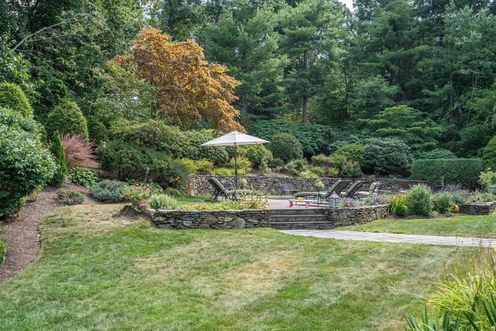 22 Hillcrest Rd