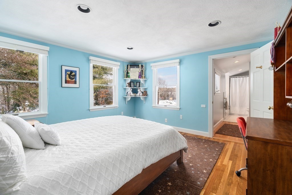 22 Hillcrest Rd