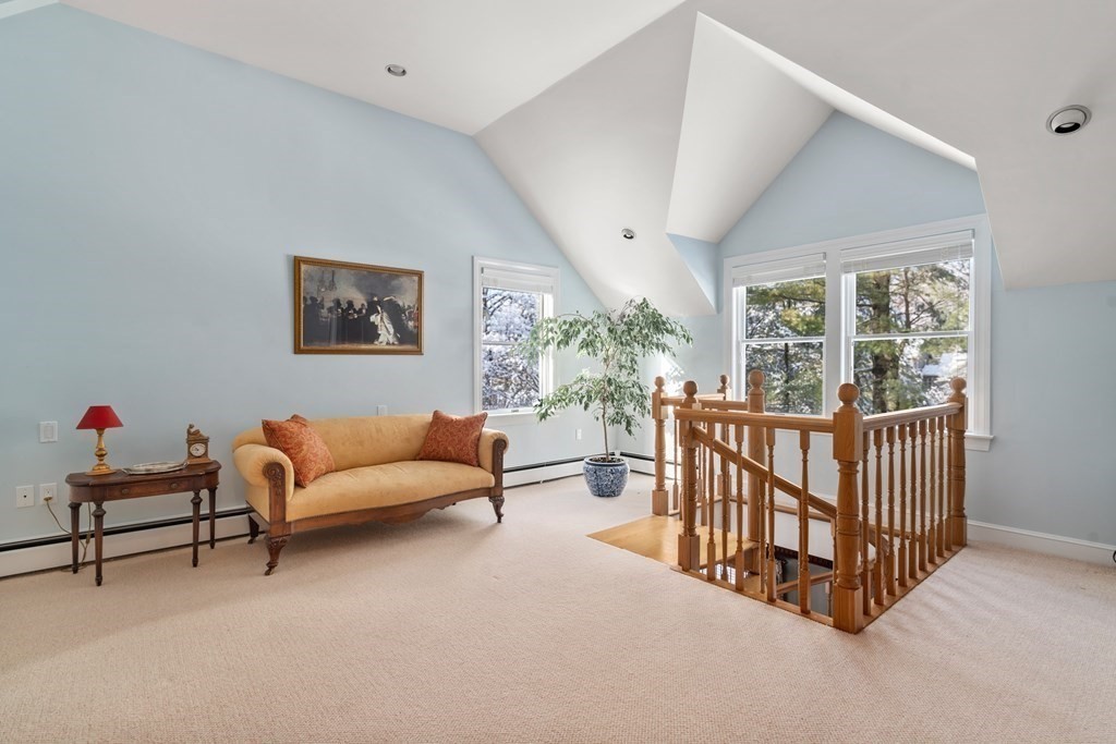 22 Hillcrest Rd