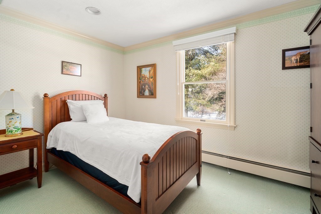 22 Hillcrest Rd